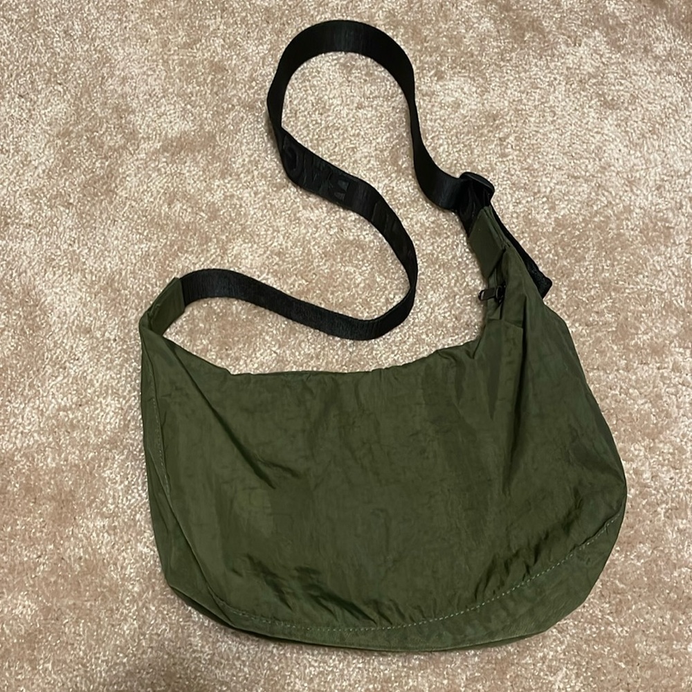 Baggu Crescent bag